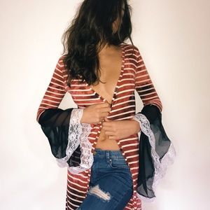 Maxi Cardigan Flare Sleeves and Floral Embroidery